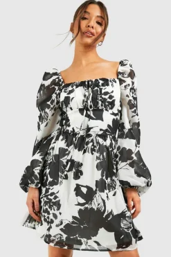 Skater Dresses*boohoo Floral Rouched Bust Mini Milkmaid Dress cream