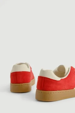 Trainers*boohoo Gum Sole Lace Up Trainers red