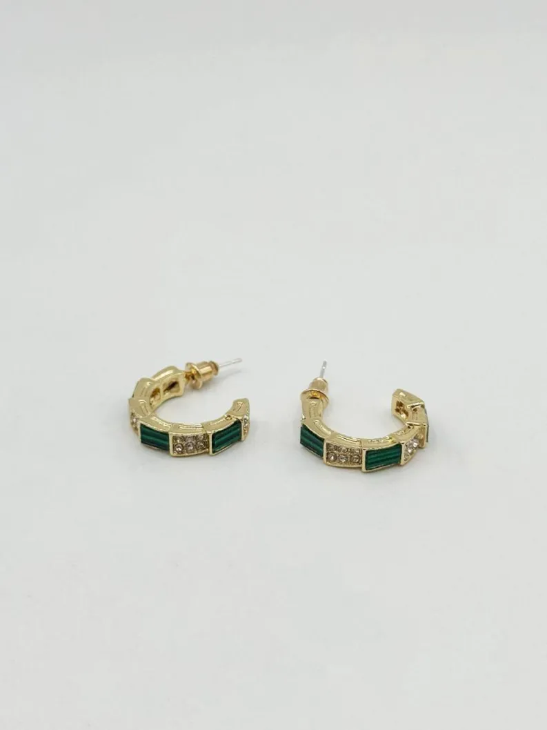 Earrings*SVNX Half cut Huggie Earring In and Green Diamante Gold