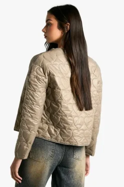 Up To 80% Off Winter Warmers|Puffer Jackets*boohoo Heart Quilted Puffer Jacket sage