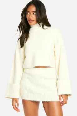 Knitted Co-Ords*boohoo High Neck Oversized Crop Knitted Jumper And Micro Mini Skirt Set cream