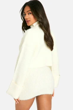 Knitted Co-Ords*boohoo High Neck Oversized Crop Knitted Jumper And Micro Mini Skirt Set cream