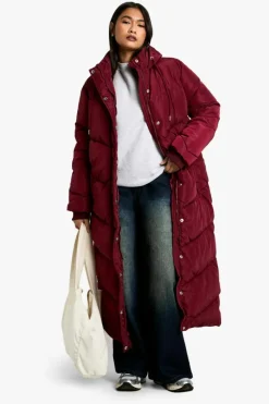 Up To 80% Off Winter Warmers|Puffer Jackets*boohoo Hooded Maxi Length Puffer wine