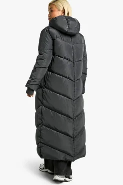 Up To 80% Off Winter Warmers|Puffer Jackets*boohoo Hooded Maxi Length Puffer dark grey