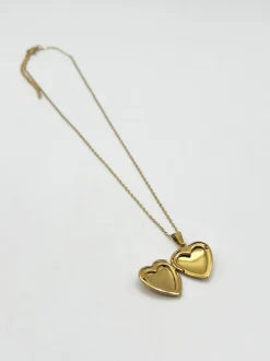 Necklaces*SVNX Large Heart Locket Necklace in Gold