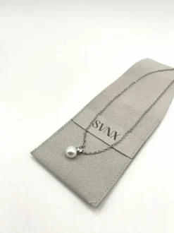 Necklaces*SVNX Large Pearl Diamante Necklace in Silver