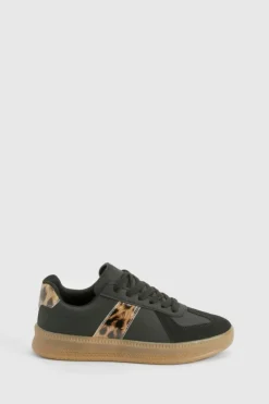 Trainers*boohoo Panel Gum Sole Trainers leopard