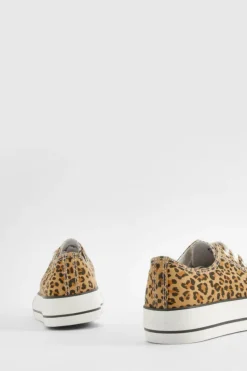 Trainers*boohoo Print Platform Low Top Lace Up Trainers leopard