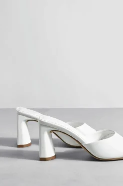 Sandals|Heels*boohoo Low Flat Heel Mule white