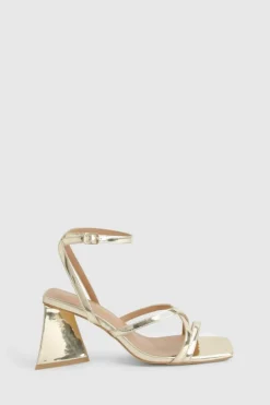 Sandals|Heels*boohoo Metallic Flared Heel Crossover Sandals gold