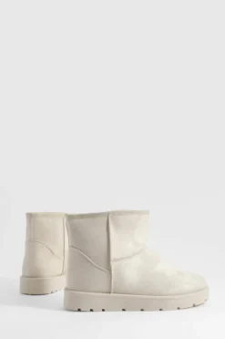 Cosy Boots|Up To 80% Off Winter Warmers*boohoo Mini Cosy Boots beige