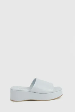 Sandals*boohoo Minimal Chunky Flatform Sandals light blue