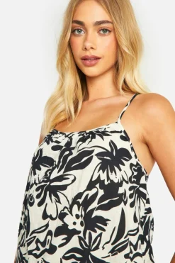 Smock Dresses*boohoo Mono Floral Strappy Swing Dress black