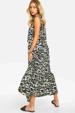 Smock Dresses*boohoo Print Tier Hem Maxi Dress mono