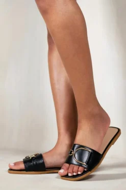 Sandals*Where's That From Olivia' Buckle Strap Sandals Black