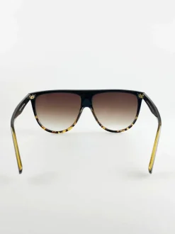 Sunglasses*SVNX Ombre Lens Oversized Sunglasses In Tortoise Shell Brown