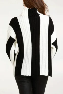 Oversized Jumpers*HOXTON GAL Oversized Roll Neck Detailed Vertical Striped Jumper Black