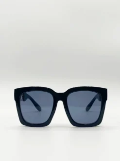 Sunglasses*SVNX Oversized Sunglasses with Gold chain detail Black