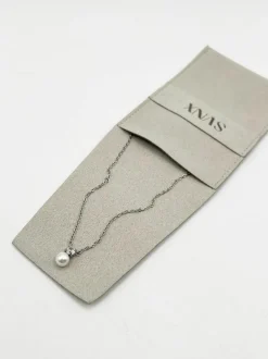 Necklaces*SVNX Pearl Diamante Necklace in Silver