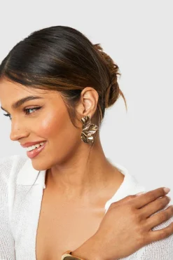 Statement Earrings*boohoo Petal Detail Statement Earrings gold