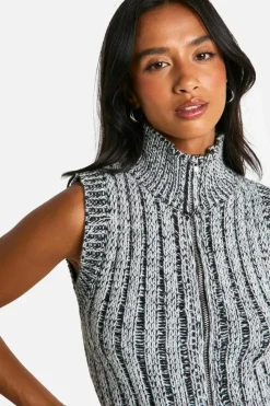 Cardigans*boohoo Petite Contrast Rib Sleeveless Zip Through Knitted Top grey