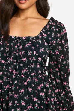 Skater Dresses|Mini Dresses*boohoo Petite Ditsy Floral Volume Sleeve Skater Dress black