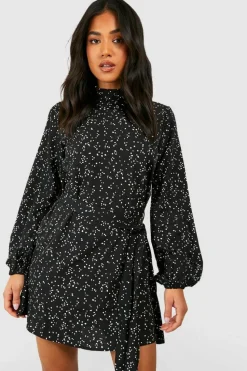 Skater Dresses*boohoo Petite Ditsy Spot Print Belted Skater Dress black