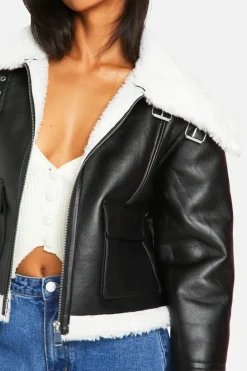 Up To 80% Off Winter Warmers|Aviator Jackets*boohoo Petite Faux Fur Lined Leather Jacket black