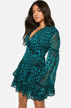 Skater Dresses*boohoo Petite Leopard Chiffon Skater Dress teal