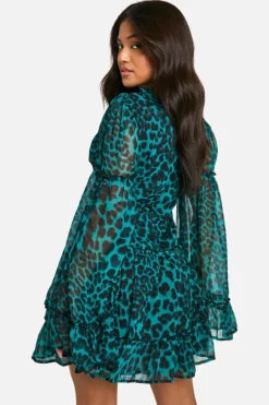 Skater Dresses*boohoo Petite Leopard Chiffon Skater Dress teal