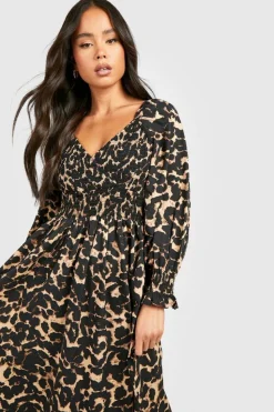 Skater Dresses*boohoo Petite Leopard Shirred Detail Maxi Dress black