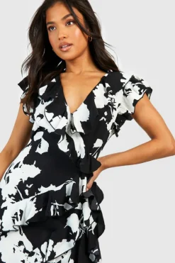 Wrap Dresses|Maxi Dresses*boohoo Petite Mono Floral Wrap Ruffle Maxi Dress black