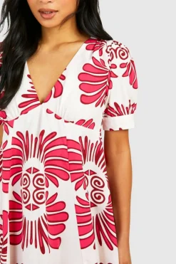 Smock Dresses*boohoo Petite Print Smock Mini Dress red