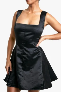 Skater Dresses*boohoo Petite Satin Structured Square Neck Skater Dress black