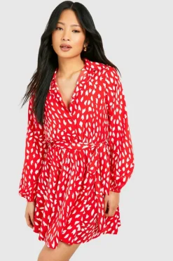 Wrap Dresses*boohoo Petite Smudge Print Ruffle Woven Wrap Dress red