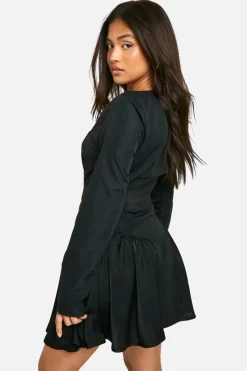 Skater Dresses*boohoo Petite Square Neck Drop Waist Skater Dress black