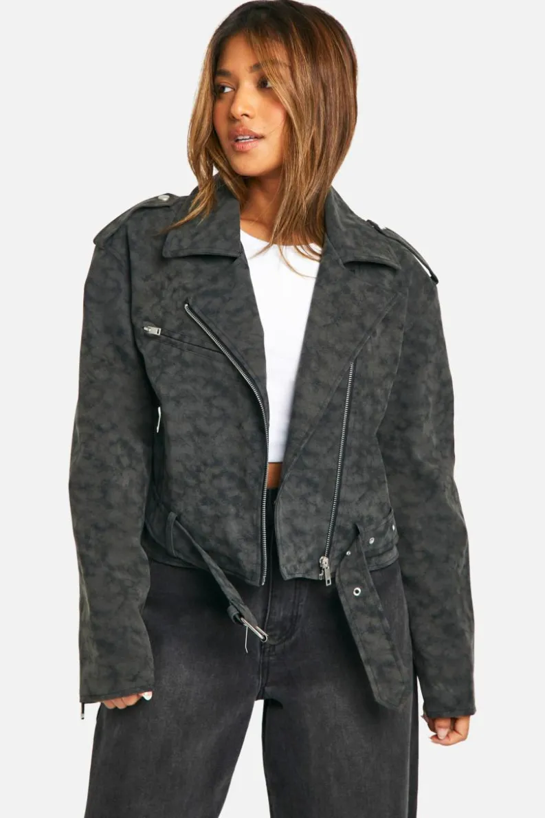 Up To 80% Off Winter Warmers|Biker Jackets*boohoo Petite Vintage Look Faux Leather Biker Jacket chocolate
