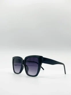 Sunglasses*SVNX Plastic Frame Oversized Cat Eye Sunglasses Black