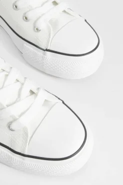 Trainers*boohoo Platform Low Top Lace Up Trainers white