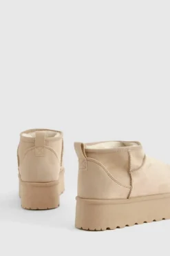 Cosy Boots|All Boots*boohoo Platform Mini Cosy Boots mocha