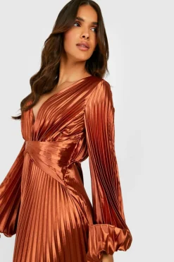 Skater Dresses|Maxi Dresses*boohoo Pleated Satin Oversized Sleeve Midaxi Dress rust