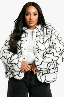 Up To 80% Off Winter Warmers|Bomber Jackets*boohoo Plus Abstract Print Boxy Oversized Teddy Jacket white