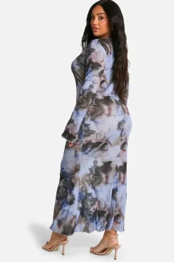 Maxi Dresses|Long Sleeve Dresses*boohoo Plus Abstract Print Column Maxi Dress blue