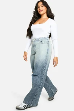 Up To 80% Off Winter Warmers|Denim*boohoo Plus Basics Ripped Knee Boyfriend Jeans grey blue