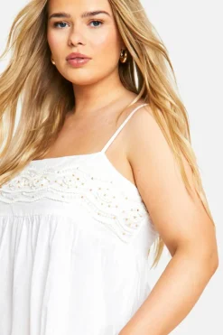 Smock Dresses*boohoo Plus Beaded Maxi Dress white