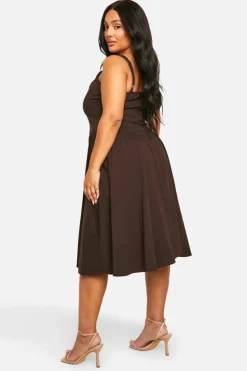 Smock Dresses*boohoo Plus Bengaline Tie Milkmaid Dress chocolate