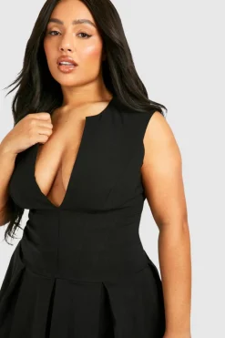 Skater Dresses*boohoo Plus Corset Detail Plunge Pleated Hem Dress black