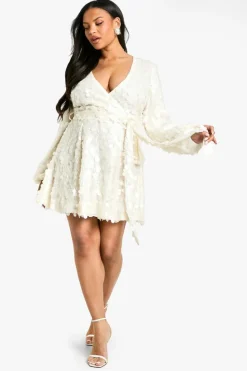 Skater Dresses|Mini Dresses*boohoo Plus Disc Sequin Skater Dress white