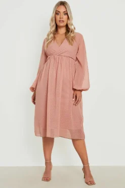 Midi Dresses*boohoo Plus Dobby Twist Front Midi Dress blush