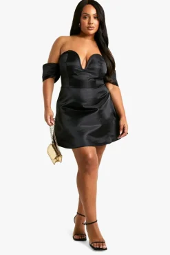 Skater Dresses|Mini Dresses*boohoo Plus Drop Shoulder V Plunge Skater Dress black